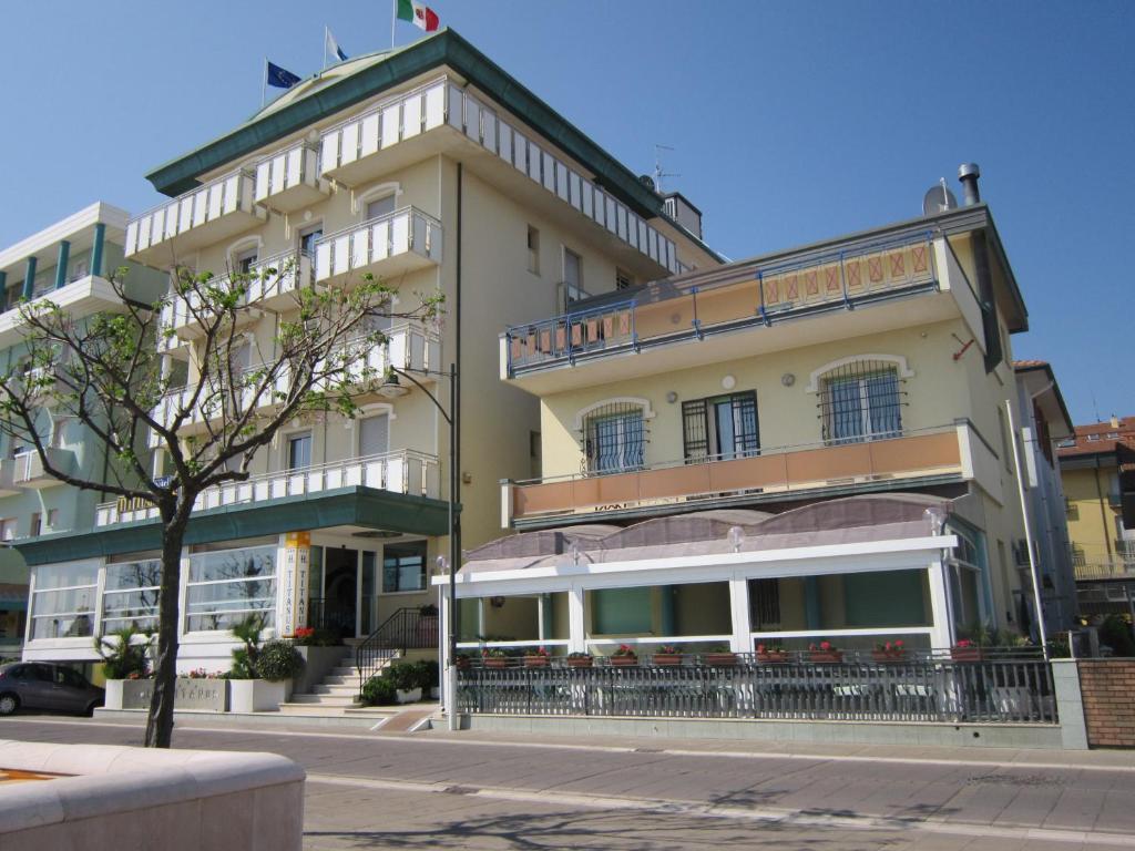 Hotel Titanus Bellaria-Igea Marina Exterior foto